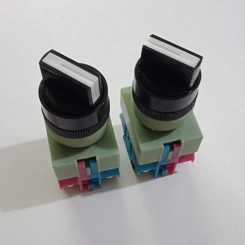 สวิทช์ลูกศร 3จังหวะ ON-OFF-ON , 2จังหวะ ON-OFF คอ#22มิล ซีเร็คเตอร์สวิทช์ Pushbutton Switch 1NO,1NC 