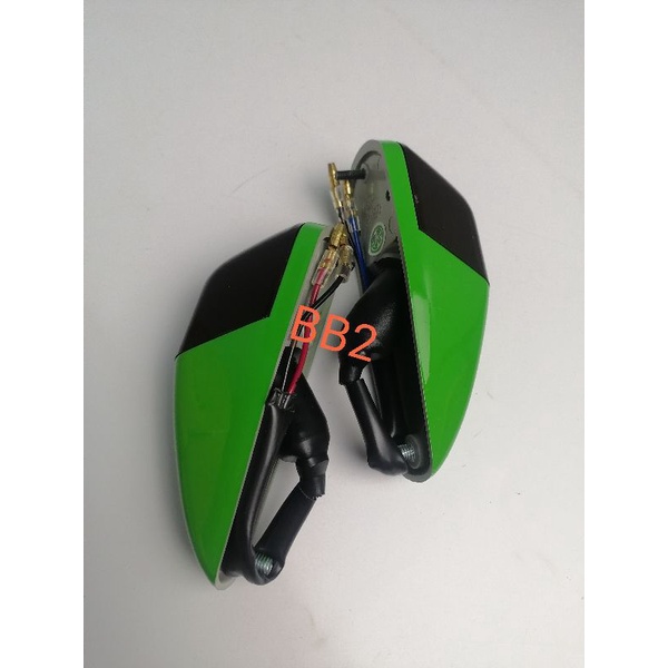 ไฟเลี้ยวหน้า KR 150. เขียว