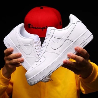 &lt;จัดส่งที่รวดเร็ว&gt; รองเท้ากีฬาผู้ชาย รองเท้าลำลองแฟชั่น Size:36-44 Nike Air Force 1 sneakers