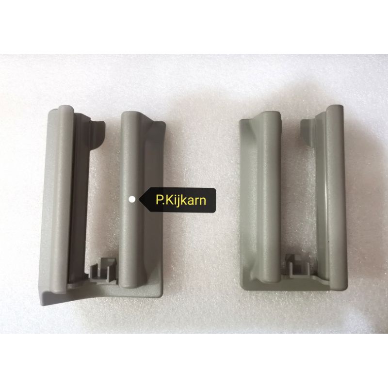 พลาสติกปิดขาเลื่อนเบาะ เบาะหน้า รถเบนซ์ W211 ของแท้ สีเทา  ****สินค้าเลิกผลิตแล้ว****