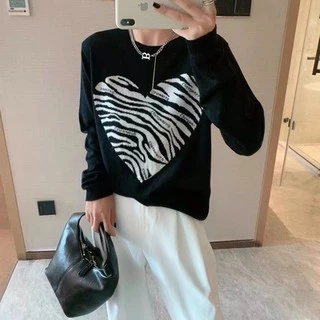 เสื้อไหมพรม คอกลมแขนยาว แบบสวมหัว ลายหัวใจ สุดน่ารัก lune 99006