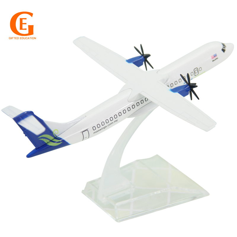 โมเดลเครื่องบินมาเลเซีย ATR MASwings ATR-72-500 Diecast Metal Airplane พร้อมขาตั้งสีฟ้า