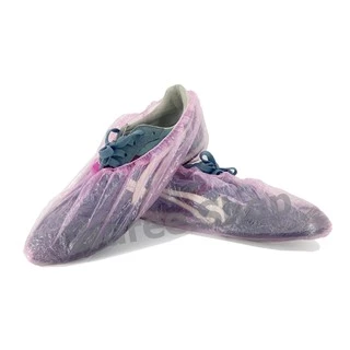 ถุงคลุมรองเท้าแบบใช้แล้วทิ้ง 1 แพ็คมี 50 คู่ ใช้สำหรับหุ้มรองเท้าเมื่อต้องเข้าในห้องปลอดฝุ่น กันน้ำ คุณภาพดี
