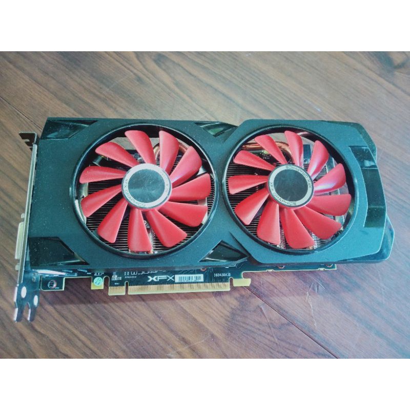 การ์ดจอมือสองสวยงาม XFX RX580 8GB GDDR5ตัวแรง