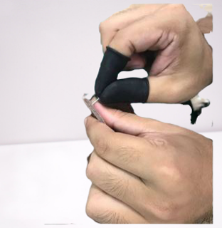 ปลอกนิ้วสีดำชนิดหนาพิเศษ ป้องกันนิ้วมือจากการบาด (พร้อมส่ง)