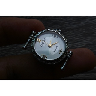 นาฬิกา Vintage มือสองญี่ปุ่น Excellent Diamond ระบบ Quartz  สีเงิน สภาพดี ใช้งานได้ปกติ หน้าปัด 26mm