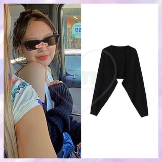 Preoder เสื้อคลุมแขนแบบเจนนี่ JENNIE BLACKPINK