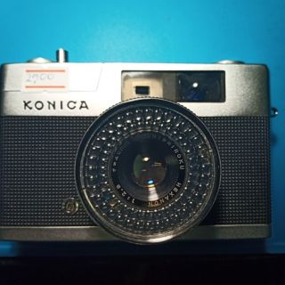 ขายกล้องฟิลม์  konica EE matic ใช้งานได้