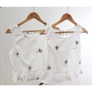 เสื้อครอป แขนกุด ปักลาย