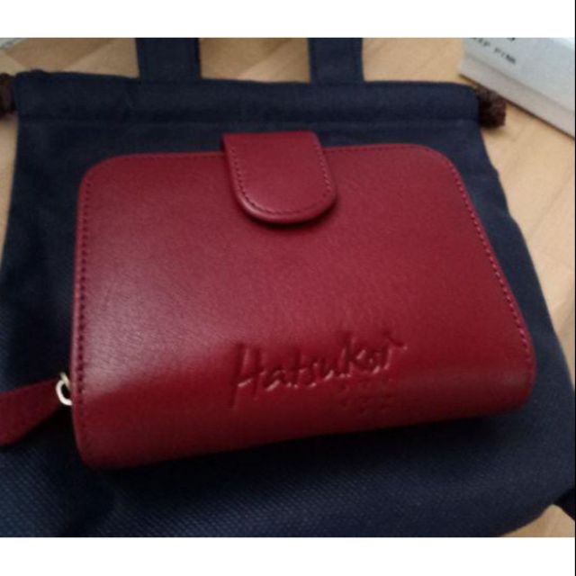 Used Like NEW!! กระเป๋าสตางค์หนังวัวแท้ รุ่น Waffle จากร้าน Hatsukoi Leather Bag
