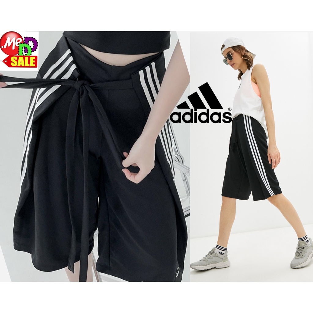 ADIDAS - ใหม่ กางเกงวอร์มใส่ลำลอง แบบผูกทบมาด้านหน้าทรงกว้าง ใส่ลำลอง  ADIDAS SHORTS GN3167