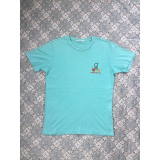 Uniqlo เสื้อยืดลายโดนัท