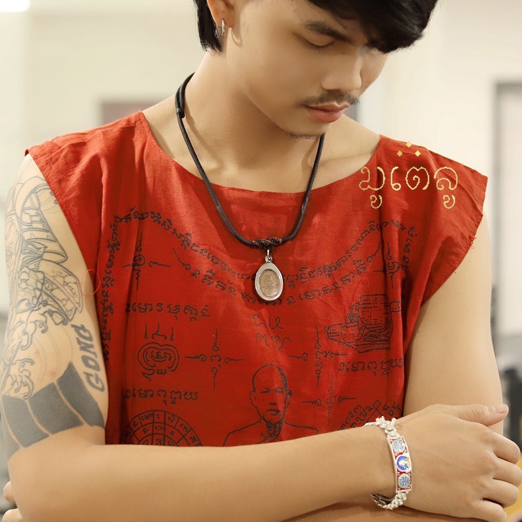 สร้อยคอห้อยพระ คล้องพระ1องค์ สร้อยพระ รูดปรับขนาดได้ สร้อยคอเชือกถัก งานHandmade สร้อยคอเชือกร่ม ขนาด4mm.