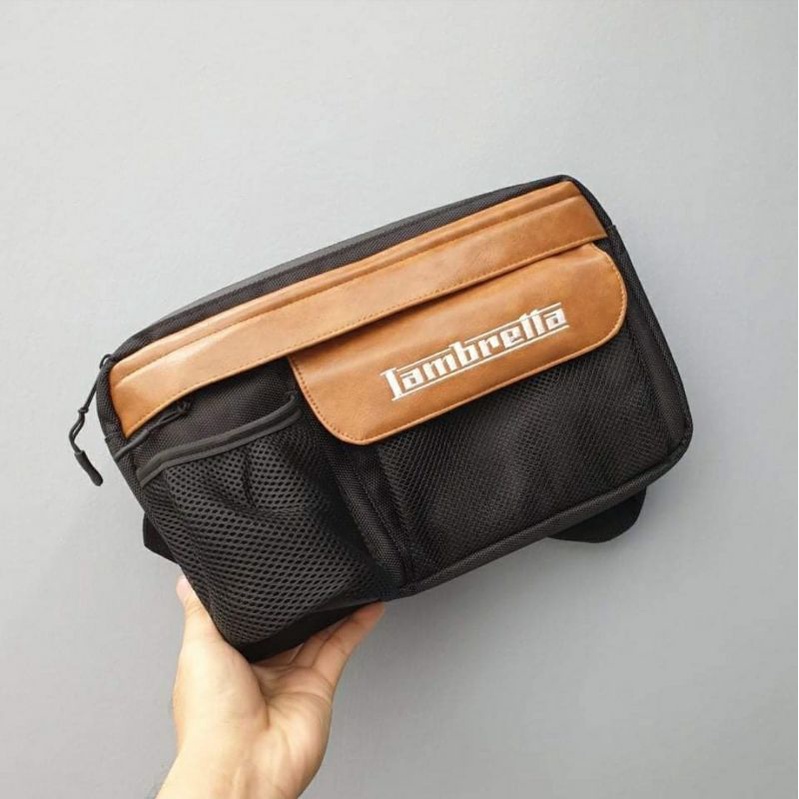 กระเป๋า คาดเก๊ะ Lambretta สีสวยเรโทร รุ่นเพิ่มช่องใส่ของขนาดใหญ่ พร้อมงานหนังสวยคลาสสิก กันน้ำ100% : Pocenti​ Scooters