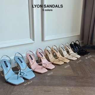 [กรอกโค้ดSEP2PPB ลด130] PETCHPLOYSHOES New in Lyon sandals รองเท้าส้นเตี้ย ใส่สบาย