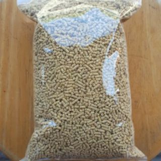 กินแล้วอ้วนสมบูรณ์ อาหารหมูนม หอม มีโปรตีน20% (อาหารเสริมไก่…