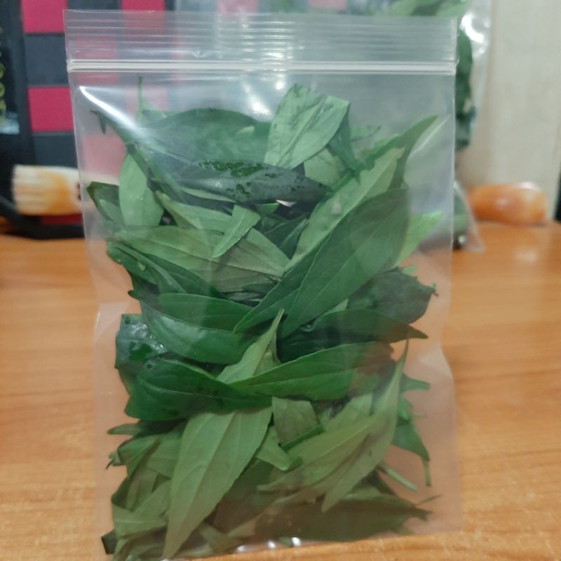 ฟ้าทะลายโจรแบบสด ขนาด 100 กรัม
