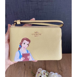 Coach  DISNEY X COACH CORNER ZIP WRISTLET