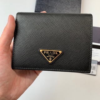 ถูกที่สุด ของแท้ 100% Prada wallet