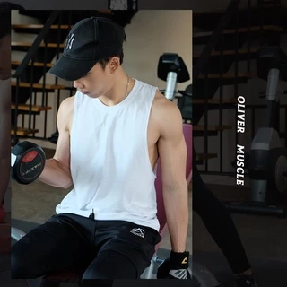 OLIVER MUSCLE เสื้อกล้ามแขนเว้า สีขาว ใส่ออกกำลังกาย ผ้านุ่มระบายอากาศดี