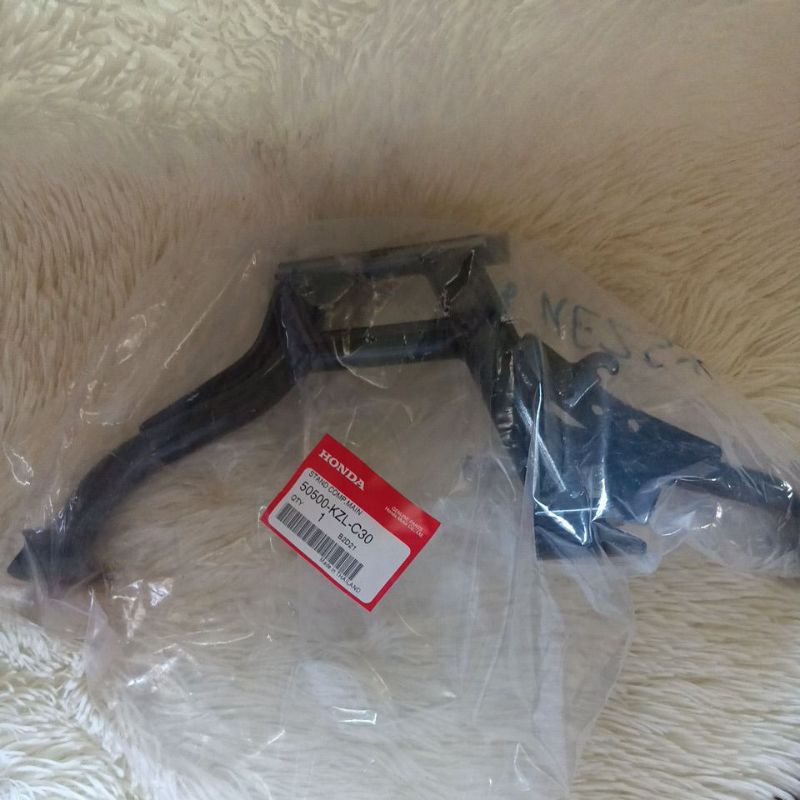 HONDA ขาตั้งคู่ แท้ศูนย์ SCOOPY- I/สกูปปี้ไอ ใหม่ ปี2012-2018 (50500-KZL-C30)