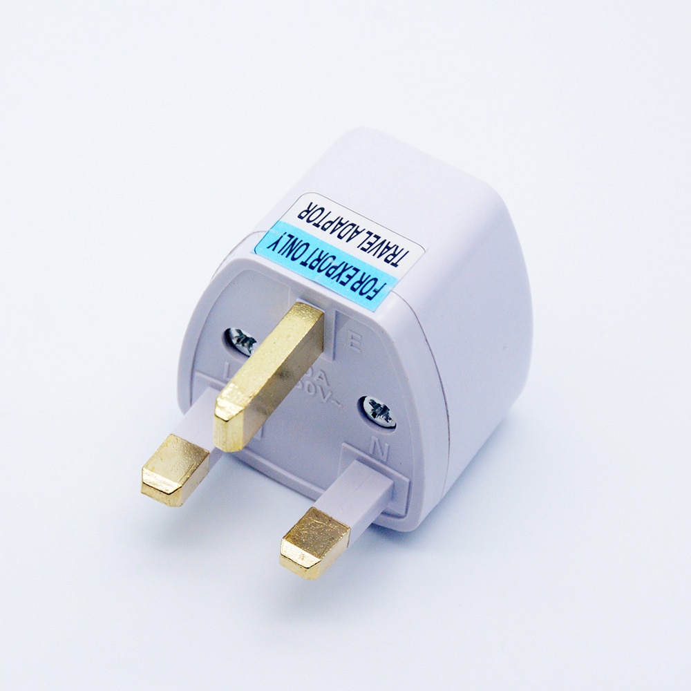 UK Plug Universal US EU AU Converter ไปยัง UK AC Travel Power Plug Charger Adapter Connector