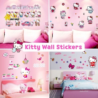 Hello Kitty สติกเกอร์ติดผนัง  เฮลโลคิตตี้น่ารัก DIY สําหรับตกแต่งบ้าน ห้องนั่งเล่น พื้นหลังทีวี ห้องนอนเด็ก 1 ชุด ป้องกันน้ํามัน พร้อมเครื่องครัว สําหรับติดตกแต่งผนังห้องครัว สติกเกอร์ติดผนัง สติ๊กเกอร์ ติดห้องครัว มีกาวในตัว วัสดุ DIY Cute Wall Stickers