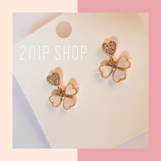 พร้อมส่ง!! ต่างหู leaf clover 🍀