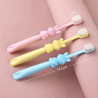 MW003 👧แปรงสีฟันเด็กขนนุ่ม👶🏻มีที่แปรงลิ้น ฉลากอังกฤษ 10,000 เส้นใย