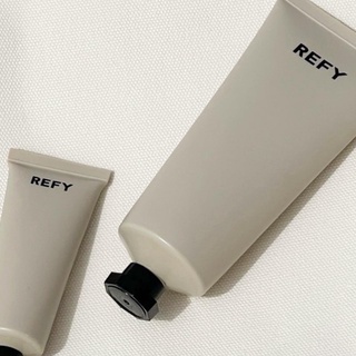 พรีออเดอร์ Refy Body Glow Highlighting Serum