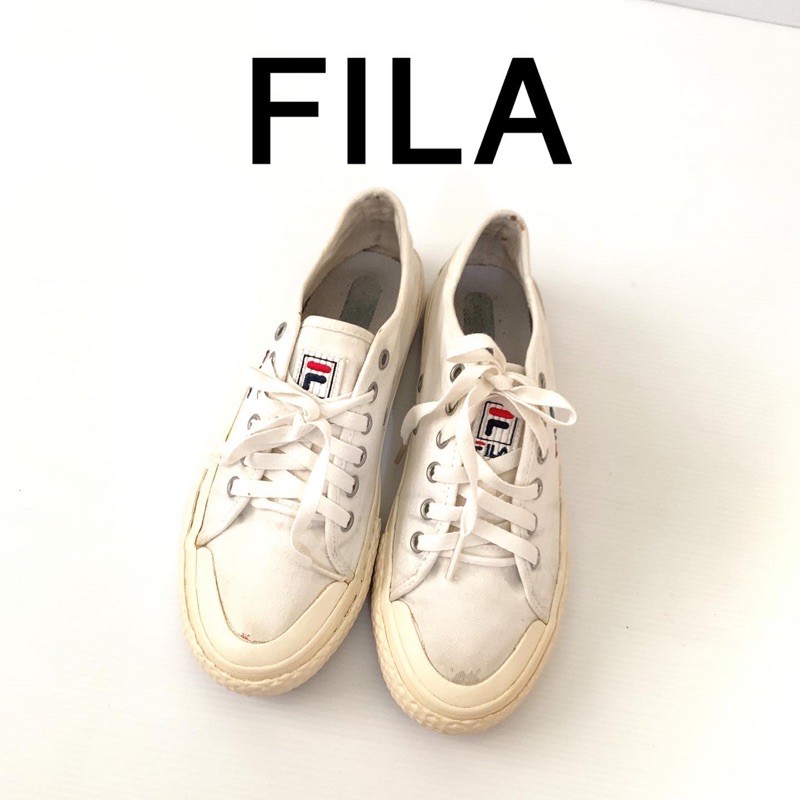 รองเท้าผ้าใบ Fila มือสองของแท้