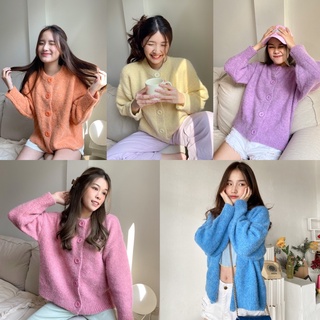 Thesummernade : POMPOM cardigan🛼 คาร์ดิแกนไหมพรมผ้านุ่ม