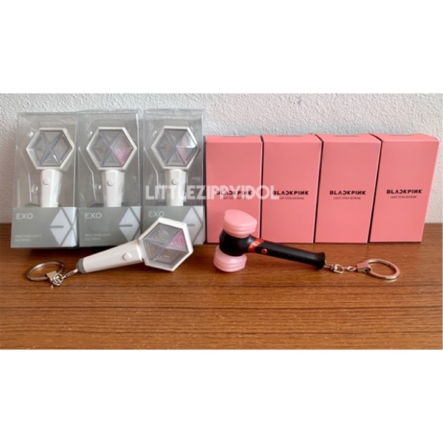 พร้อมส่ง ‼️พวงกุญแจ แท่งไฟ Blackpink,EXO Ver.3 แท้ 💯