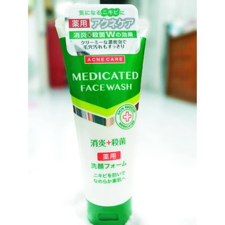 โฟมล้างหน้ารักษาสิว Acne Care Medicated Face Wash 130g