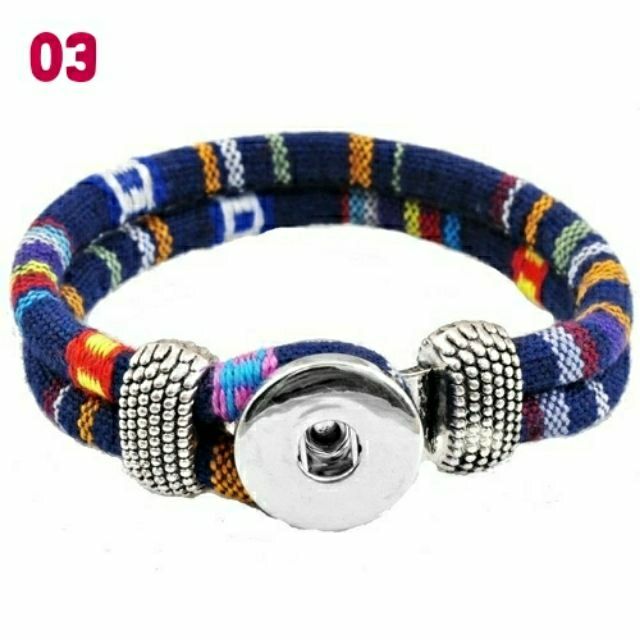 สร้อยข้อมือถัก Bohemian มีหลายสี