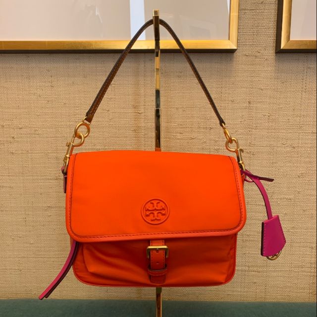 กระเป๋า Tory Burch Perry Nylon Crossbody Shopee Thailand