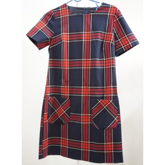 new but washed ✨New look Scott dress