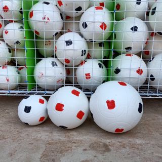 ราคาลูกบอล ลูกบอลพลาสติก ลูกบอลพลาสติกสีขาว ฟุตบอล Football