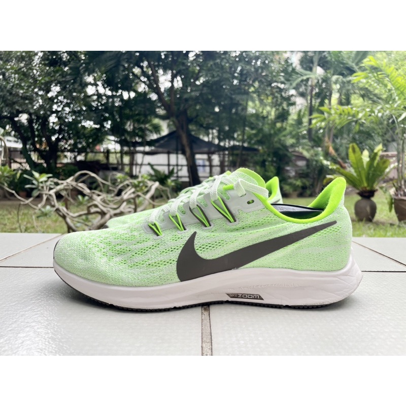 nike air zoom pegasus 36 42.5