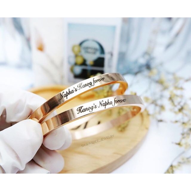 Silver bangle bracelet