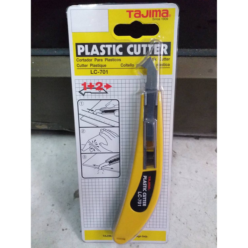 Tajima LC-701 Cutter Plastic Knife มีดคัทเตอร์ตัดพลาสติก ทาจิม่า