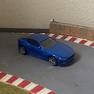 มือ 2 รถฮอทวีล 2020 Jaguar F-Type ~ Blue Metallic ~ Factory Fresh 2021 Hot Wheels