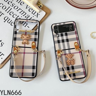 เคสโทรศัพท์มือถือ ลายสก๊อต หมีน่ารัก พร้อมสายคล้อง พับได้ หรูหรา สําหรับ Samsung Galaxy Z Flip 3 4 5G Z Flip4 ZFlip3