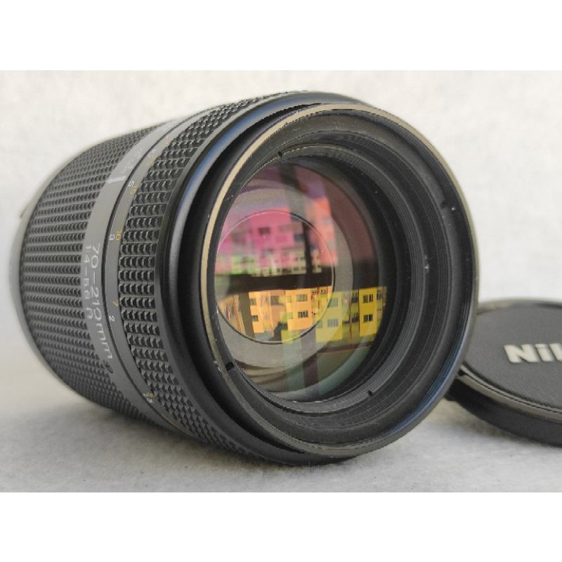 เลนส์ ยี่ห้อนิคอน Nikon Nikkor Af 70-210mm f4-5.6 Macro สภาพดีเมาท์ nikon พร้อมฝาหน้า ท้าย