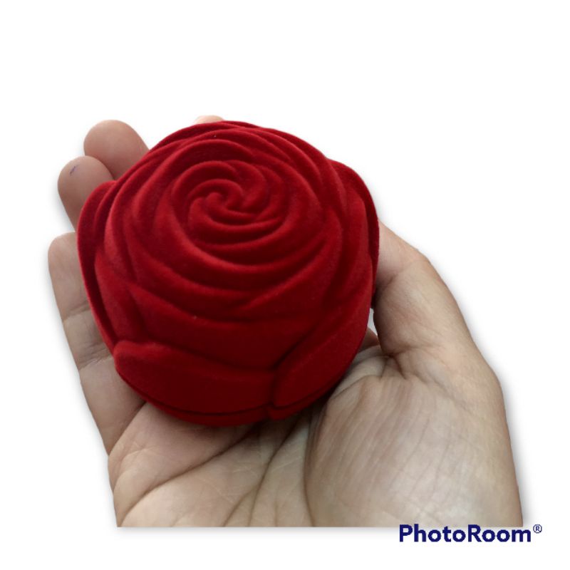 พร้อมส่ง!! กล่องแหวนกำมะหยี่แฟนซี กุหลาบ ขนาดใหญ่ รุ่น B วาเลนไทน์ - รูปที่ 2