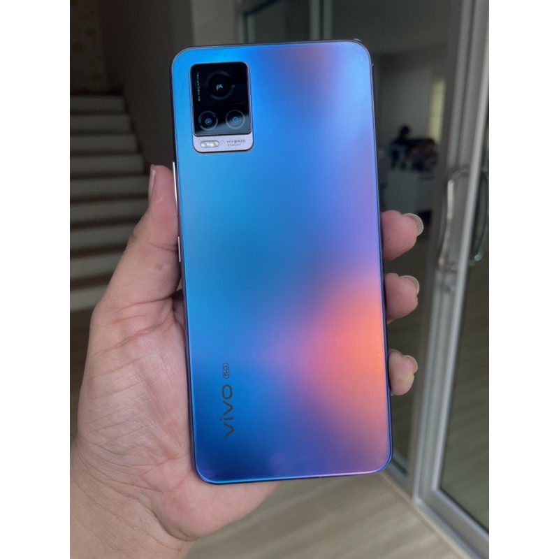 มือสอง โทรศัพท์ Vivo V20 pro 5G สภาพนางฟ้า ส่งฟรี