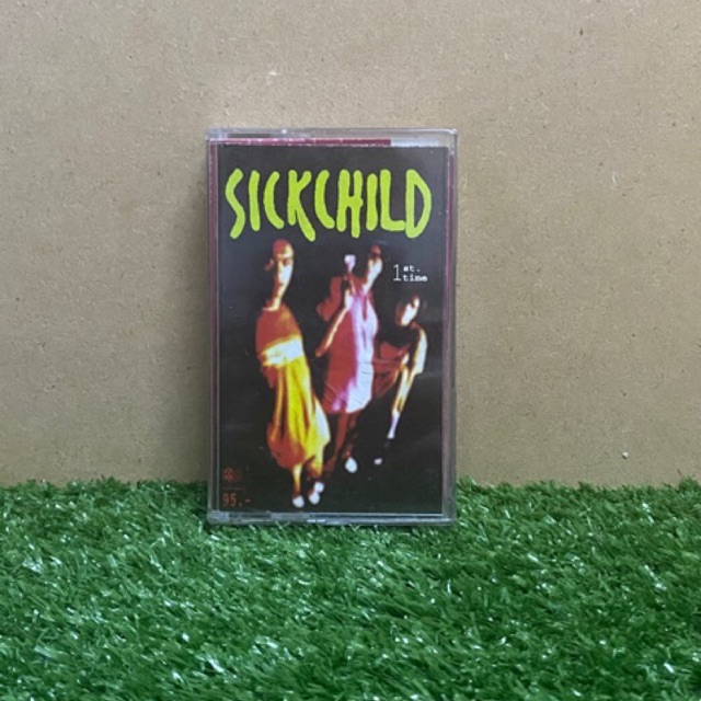 เทปเพลง SICK CHILD ( ซิกส์ชายด์ ) อัลบั้ม 1 ST. TIME มือสองสภาพดี