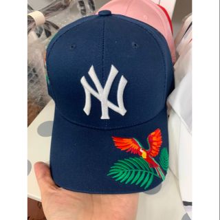 💧หมวก NY Yankees เเบรนด์เเท้สวยย