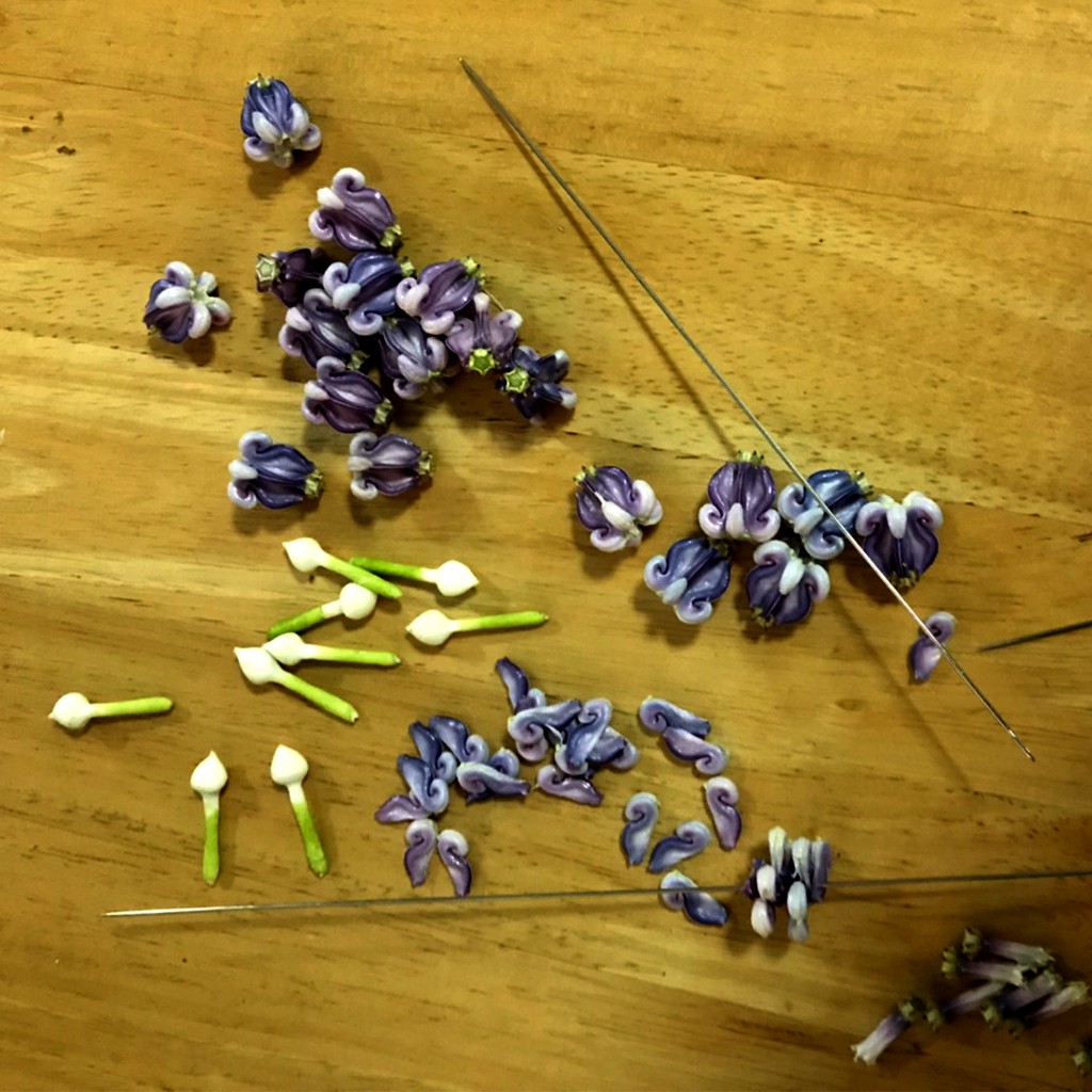 เข็มร้อยมาลัย  บาง 0.8 mm ยาว 355cm (  14 นิ้ว) 5,10 หรือ 20 เล่ม - รูปที่ 2