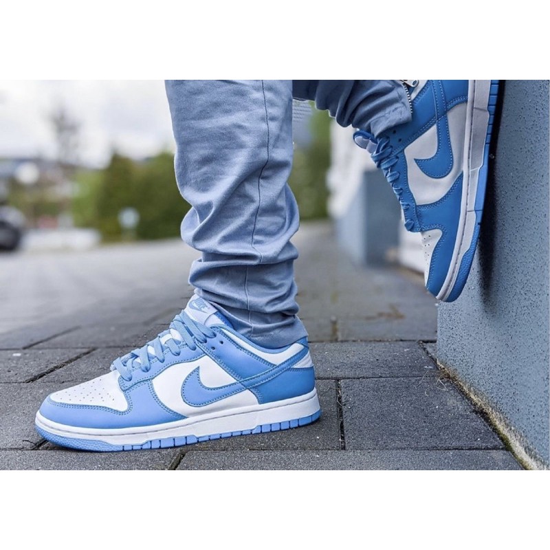 nike dunk low unc